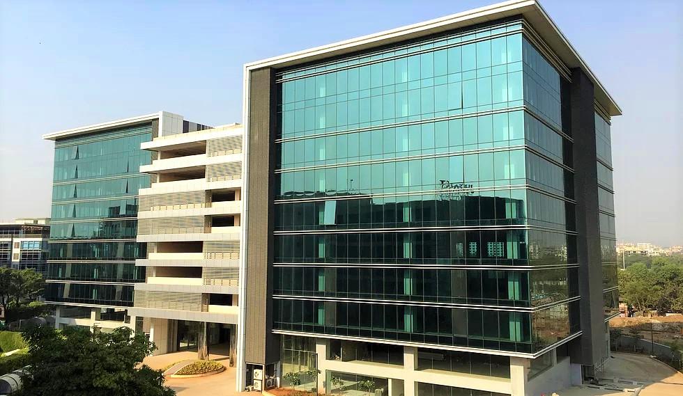 Hiranandani Fulcrum Project in Andheri East Mumbai Hiranandani